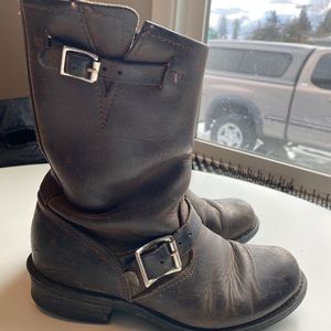 Frye 12r engineer Moto boot brown 7